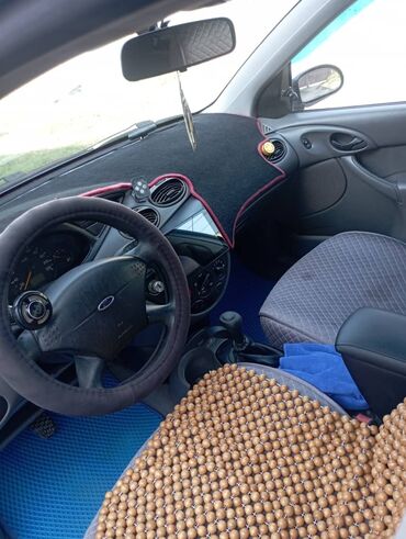 Ford: Ford Focus: 2000 г., 1.8 л, Механика, Газ, Универсал — 2