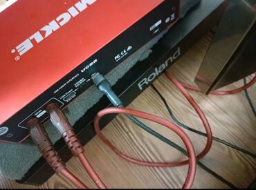 микрофон калонка: Аудиоинтерфейс MICKLE UC22 - Формат: USB аудиоинтерфейс, 24-bit / 192