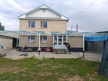 модульный блок: Продаётся просторный двухэтажный жилой дом с большим закрытым двором — 1