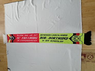 koza serija online: Fudbalski navijački šal sa susreta Borussia Dortmund i Sc Freiburg — 3