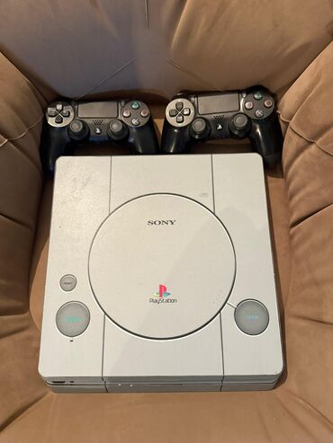 диск на сони 4: Продается ps4 слим непрошитая память 1000гб. при осмотре сами