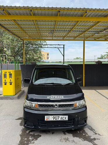 срочно продается машина: Honda Stepwgn: 2003 г., 2.4 л, Типтроник, Бензин, Минивэн
