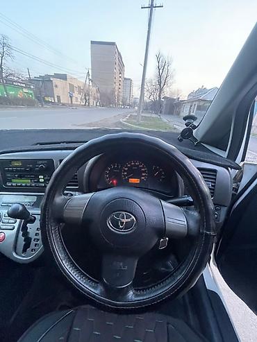 Toyota: Toyota WISH: 2003 г., 1.8 л, Автомат, Бензин, Универсал — 4