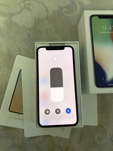 Apple iPhone: IPhone X, Б/у, 64 ГБ, Серебристый, Коробка, 62 % — 10