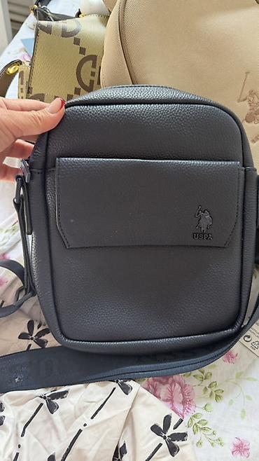 барсетки босс: Сумка через плечо U.S. Polo Assn. + бейсболка MONCRIEF Сумка: - — 1