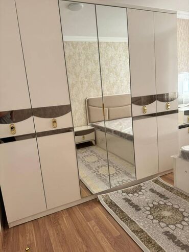 Uzunmüddətli kirayə mənzillər: Super təmirli 3 otaqlı Kirayə Verilir. Dord Gardaş sarayinda 6 — 13