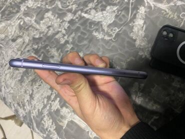Apple iPhone: IPhone 11, 64 ГБ, Чехол, 77 % — 7