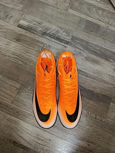 Butslar: Butslar Nike, Ölçü: 41, Yeni — 2
