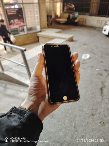 Мобильные телефоны: IPhone 8 Plus, 64 ГБ, Золотой, Отпечаток пальца, Гарантия