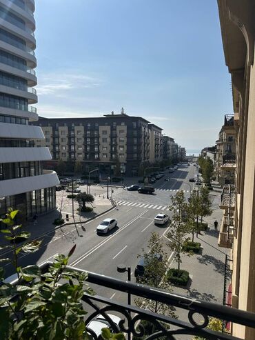 Uzunmüddətli kirayə mənzillər: Xətai Rayonu Ağ Şəhər Park Çinar 4 otaq. Mərtəbə - 7/4 Otaq sayı - -da lalafo.az — 25 Uzunmüddətli kirayə mənzillər: Xətai Rayonu Ağ Şəhər Park Çinar 4 otaq. Mərtəbə - 7/4 Otaq sayı - — 25