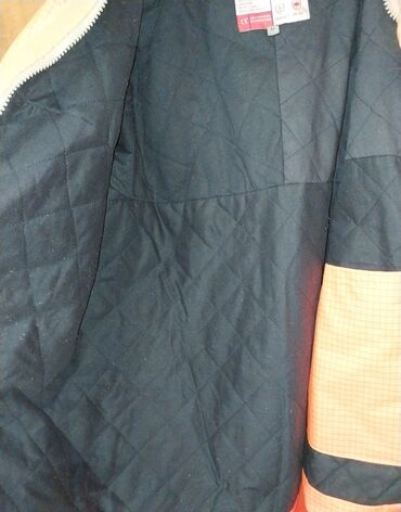 Digər kişi geyimləri: Uniforma. Kutka.az işlenmiş.sökuyu yoxdur.(Razmer:M-48)Qalındı. Su — 14