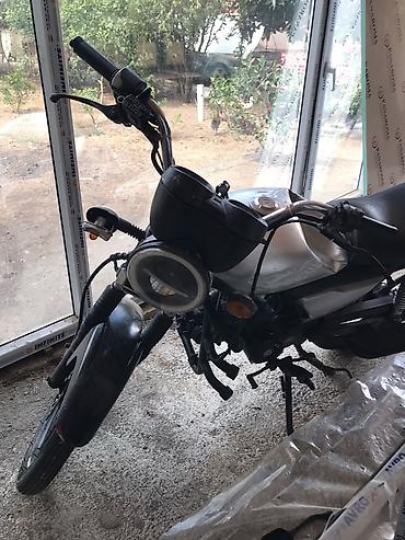 Mopedlər,skuterlər: Satılır təcili sənti zad varr 80 cc di. gedməyinə sözz olaa bilməz — 6