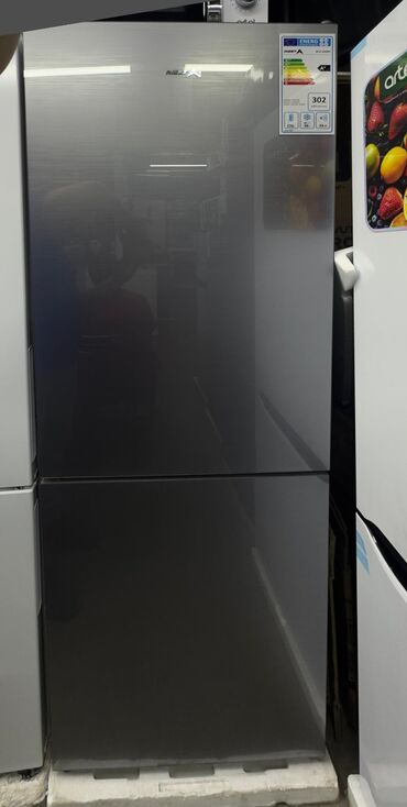 я ищу холодильник: Холодильник Avest RCN 302 I00 W с двумя дверцами, выполненный в