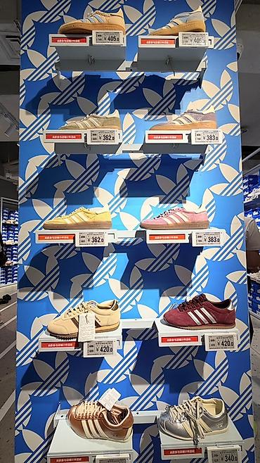 nike tech flecce: Adidas Originals и Performance — подборка кроссовок и одежды — 1