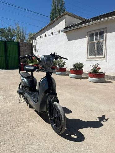 Скутеры: Продаю акум нужно поменят или починить !!на ходу торг эсть обмен — 2