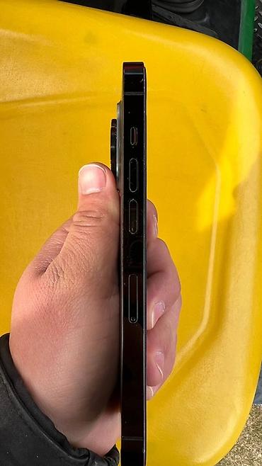 Apple iPhone: IPhone 14 Pro, Б/у, 128 ГБ, Черный, Наушники, Зарядное устройство, Защитное стекло, 76 % — 4