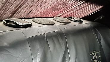 baqaj az: Mercedes‑Benz 190 (W201) sedan - Kuzov: 4 qapılı sedan, tünd qırmızı — 6