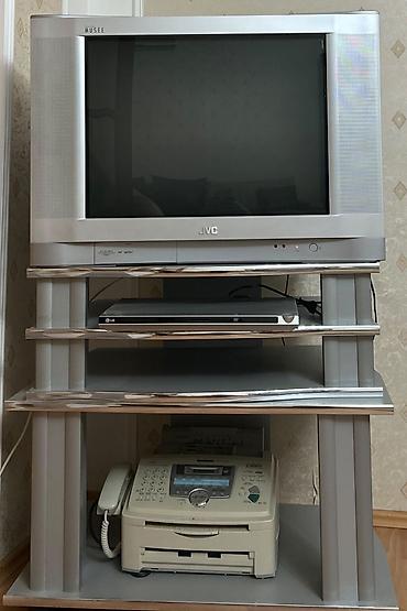 crt monitor: İşlənmiş, Düz TV altlığı, Polkalı — 1