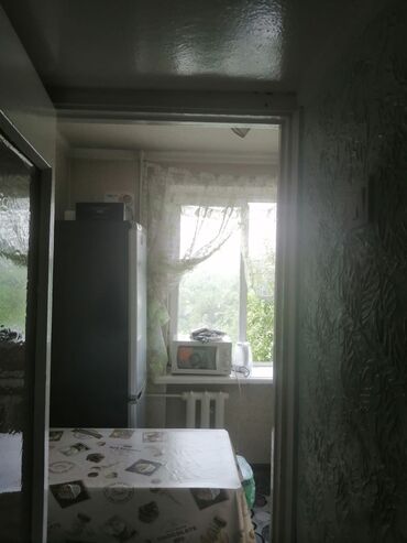 чапаева айни: 1 комната, С подселением, С мебелью частично