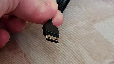 Mobile Phone Chargers: Samsung putni punjač sa fiksnim kablom i konektorom za starije Samsung — 5