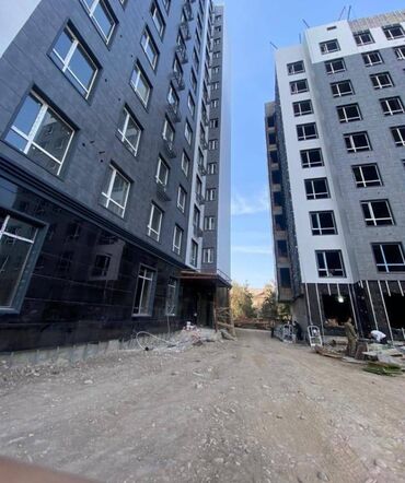 сдаю квартиру в районе пишпек: 1 комната, 44 м², Элитка, 13 этаж, ПСО (под самоотделку)