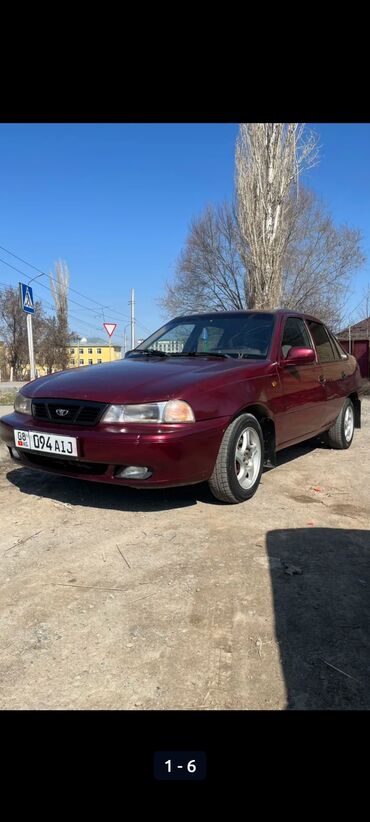 сидении спринтер: Daewoo Nexia: 2000 г., 1.5 л, Механика, Бензин, Седан