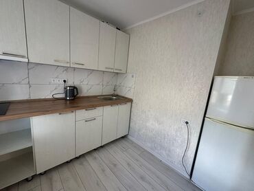 частный дом: 1 бөлмө, 30 кв. м, 104-серия, 1 кабат, Евроремонт