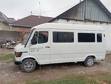ван плюс 15: Автобус, Mercedes-Benz, 2.3 л, до 15 мест — 2