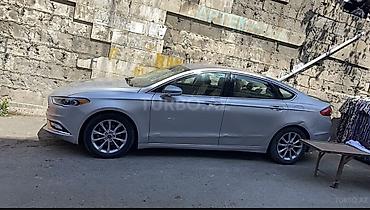 Avtomobil salonu üçün digər detallar: Ford Fusion — 12