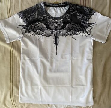 футболки аниме бишкек: Футболка MARCELO BURLON купил просто лежит не носил цена по скидке