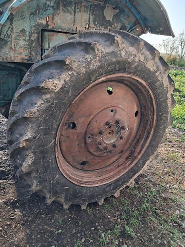 vaz 2106 karopka: ""RAZILASMA YOLU ILE. "Traktor MTZ 80 tipli, kabinalı, arxa təkərli — 5