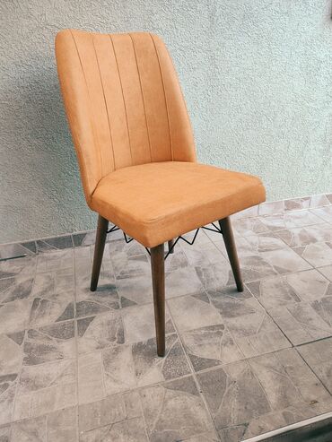 Stolice: Stolice
Cena po komadu 
Saljemo brzom postom na lalafo.rs — 11 Stolice: Stolice
Cena po komadu 
Saljemo brzom postom — 11