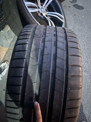 Şin və təkərlər: BMW orijinal disklər və təkər komplekti - 4 ədəd BMW yüngül lehimli — 4