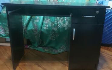 metbex ucun kunc divanlari: Düz masa, Polkalı, Siyirməli, Mat laminat