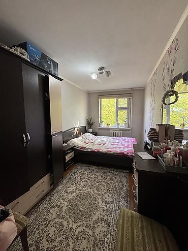 продаю квартира киркомстрой: 3 комнаты, 58 м², 104 серия, 2 этаж — 4