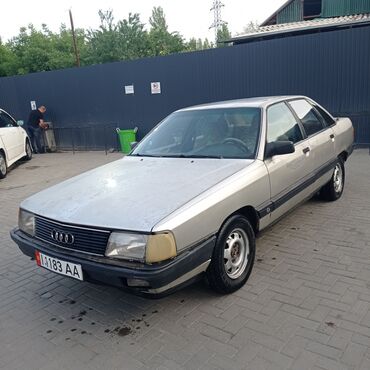вольсваген б 4: Audi 100: 1988 г., 2.3 л, Механика, Бензин, Седан