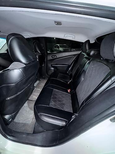 Toyota: Toyota Prius: 2016 г., 1.8 л, Робот, Гибрид, Хэтчбэк — 12