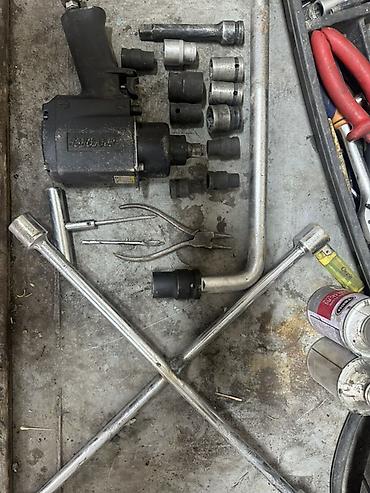 Шиномонтаж: Шиномонтаж — Оборудование: +Компрессор — 5