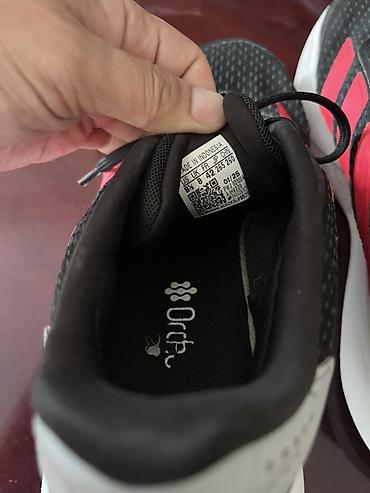 Мужская обувь: Мужские кроссовки, 42, Adidas, Б/у, цвет - Черный, Самовывоз, Платная доставка — 3
