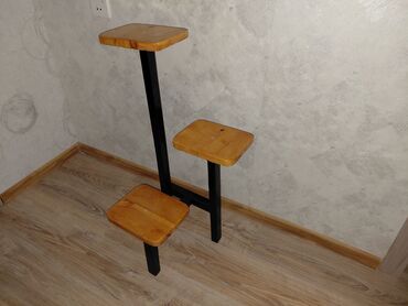 Bitkilər üçün dibçəklər: Taxta bitki stendləri və saksı dayaqları - Material: təbii ağac. Açıq — 7