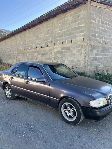 lexuc 330: Mercedes-Benz C-Class: 1994 г., 1.8 л, Механика, Бензин, Седан — 3