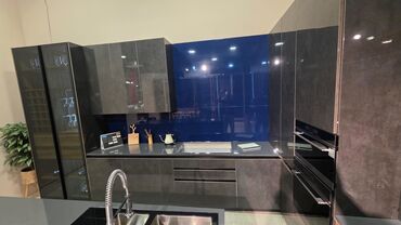 Sifarişlə mətbəx mebeli: Sifarişlə mətbəx dəsti, Özü çəkən petlələr, MDF, Kredit yoxdur, Pulsuz çatdırılma -da lalafo.az — 6 Sifarişlə mətbəx mebeli: Sifarişlə mətbəx dəsti, Özü çəkən petlələr, MDF, Kredit yoxdur, Pulsuz çatdırılma — 6