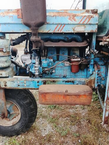 Traktorlar: Traktor zavoddu her yeri super vəziyyətdədir — 2