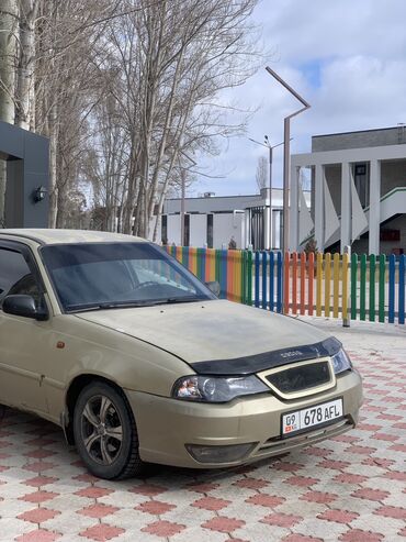 продаю нексия: Daewoo Nexia: 2010 г., 1.6 л, Механика, Бензин, Седан