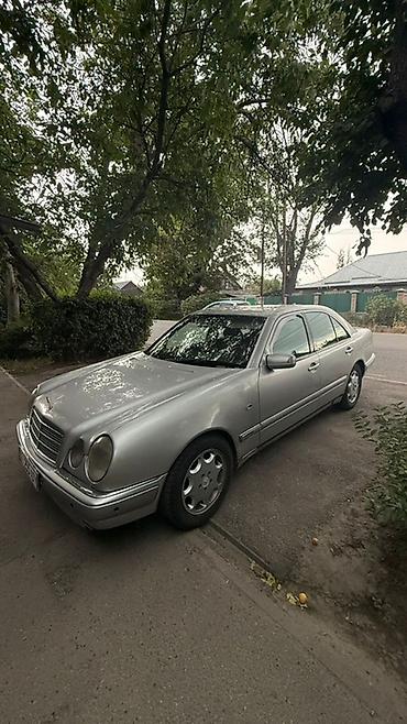x class: Mercedes-Benz E-Class: 1998 г., 2 л, Механика, Бензин, Седан — 3