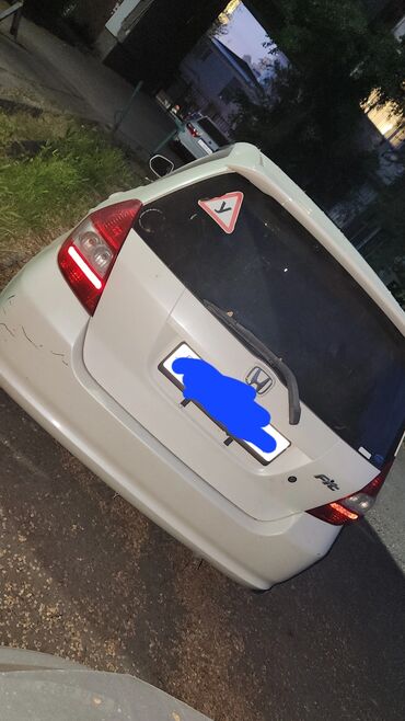 генератор фит: Honda Fit: 2003 г., 1.3 л, Автомат, Бензин, Универсал