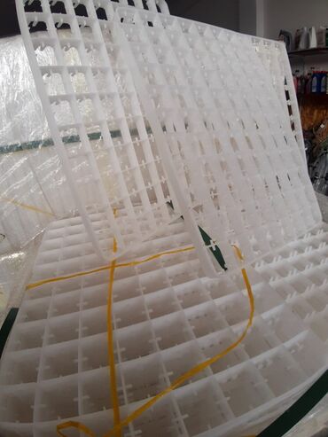 İnkubatorlar: Latoq 88 ədədlik 
ölçü 50/36 toyuq üçün — 4