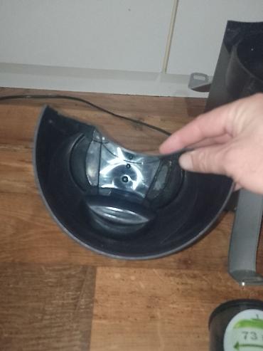 Sokovnici: Sokovnik BOSCH je potpuno ispravan sa veoma sitnim tragovima — 13