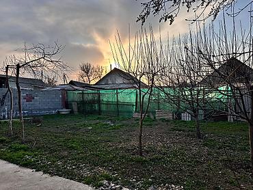 Продажа коттеджей и домов: Продается дом, 4,5 соток, район Свердловский, Красный строитель, улица at lalafo.kg — 11 Продажа коттеджей и домов: Продается дом, 4,5 соток, район Свердловский, Красный строитель, улица — 11