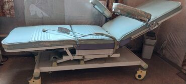 Медицинское оборудование: Медицинская кровать